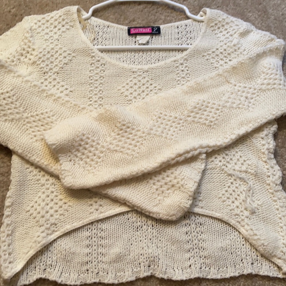 Women sweater size small